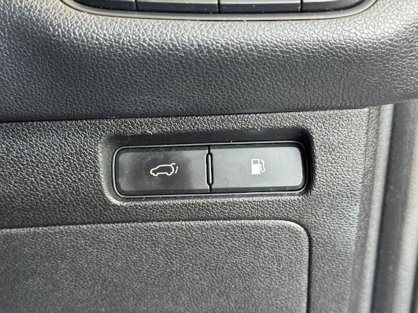 Used Kia Sorento 2015 for sale - 75752810: Photo 32