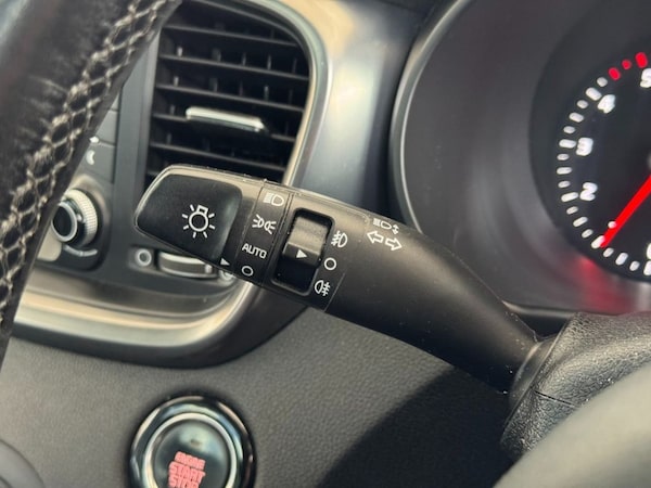 Used Kia Sorento 2015 for sale - 75752810: Photo 39