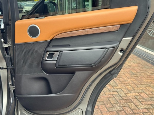 Used Land Rover Discovery 2018 for sale - 73801244: Photo 24