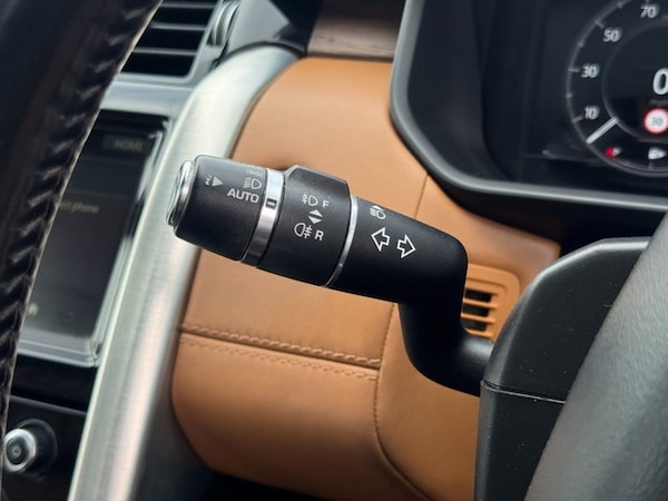 Used Land Rover Discovery 2018 for sale - 73801244: Photo 46