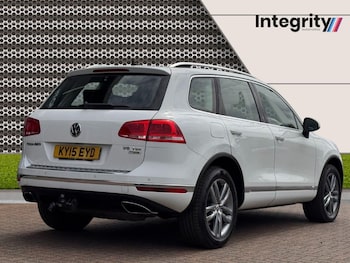 Used Volkswagen Touareg 2015 for sale - 78657844: Photo