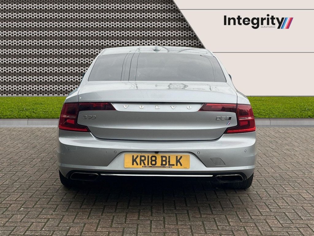 Used Volvo S90 2018 for sale - 76900468: Photo 6