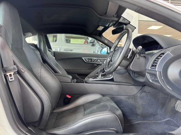 Used Jaguar F-Type 2022 for sale - 74296125: Photo 12