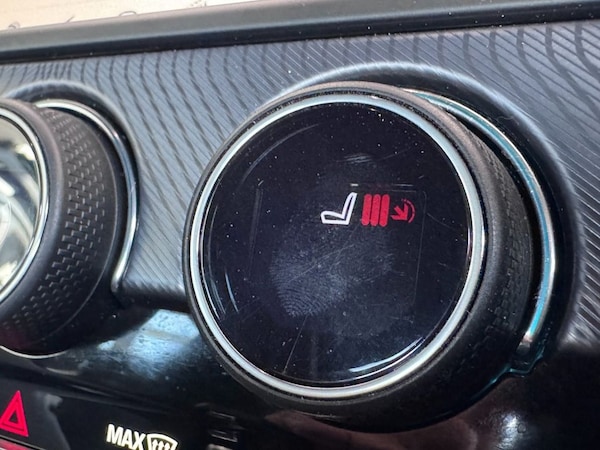 Used Jaguar F-Type 2022 for sale - 74296125: Photo 34