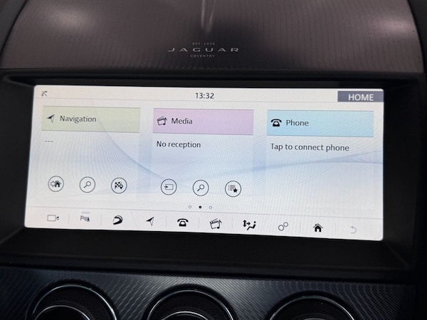 Used Jaguar F-Type 2022 for sale - 74296125: Photo 41