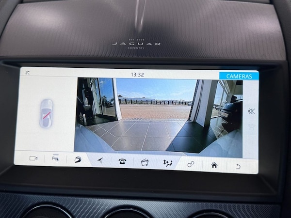 Used Jaguar F-Type 2022 for sale - 74296125: Photo 43