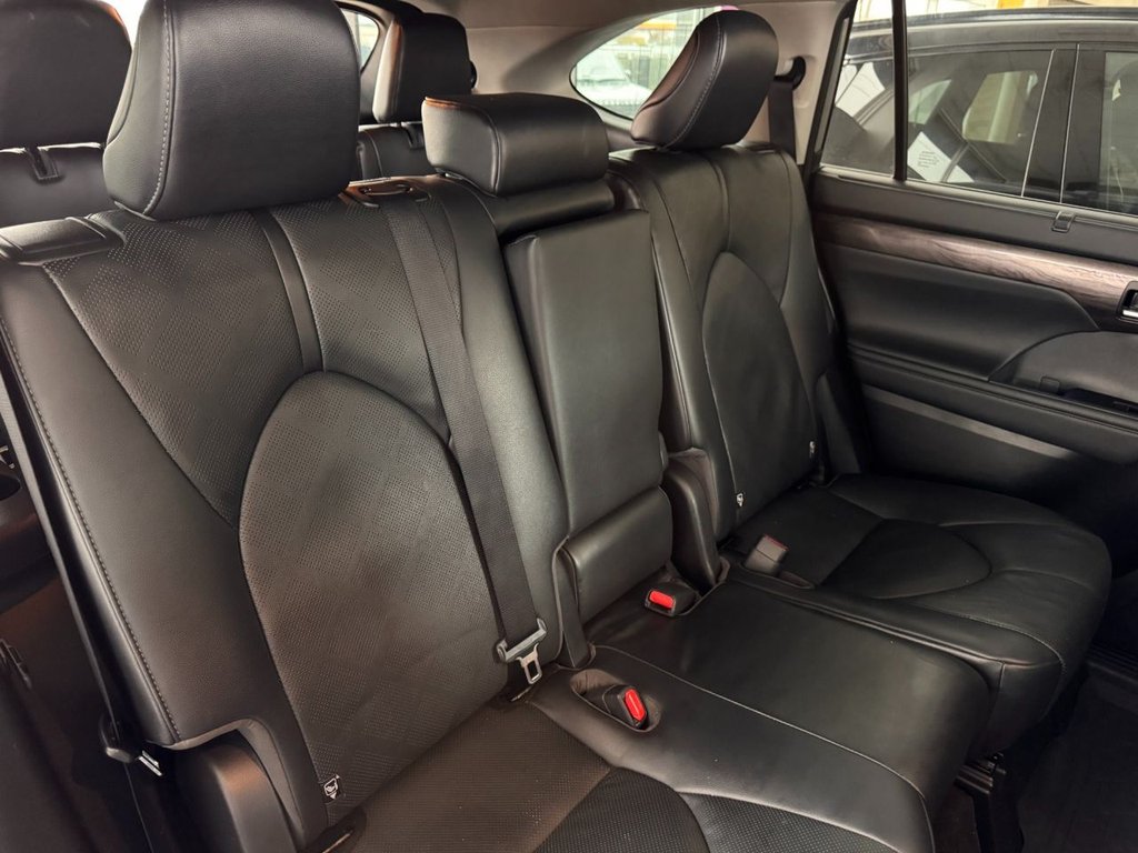 Used Toyota Highlander 2021 for sale - 77780846: Photo 18
