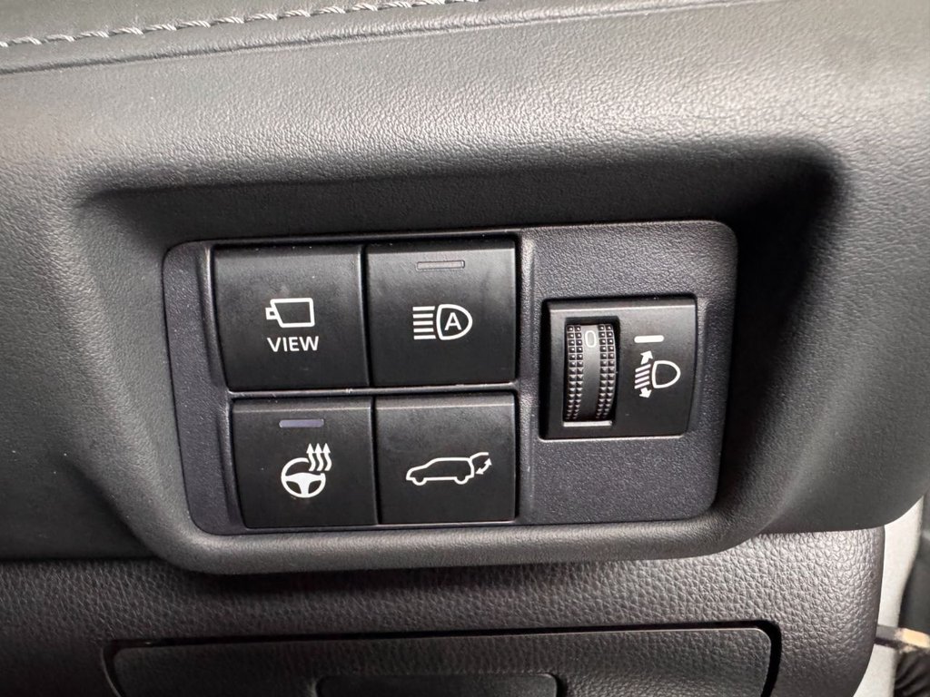 Used Toyota Highlander 2021 for sale - 77780846: Photo 38