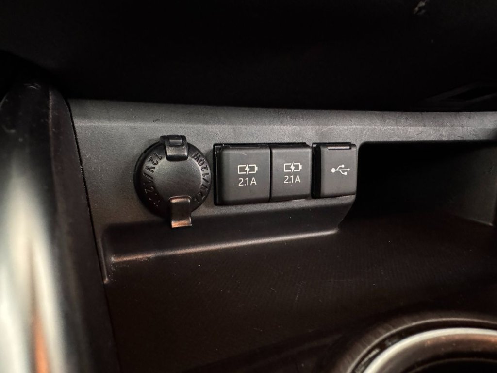 Used Toyota Highlander 2021 for sale - 77780846: Photo 47