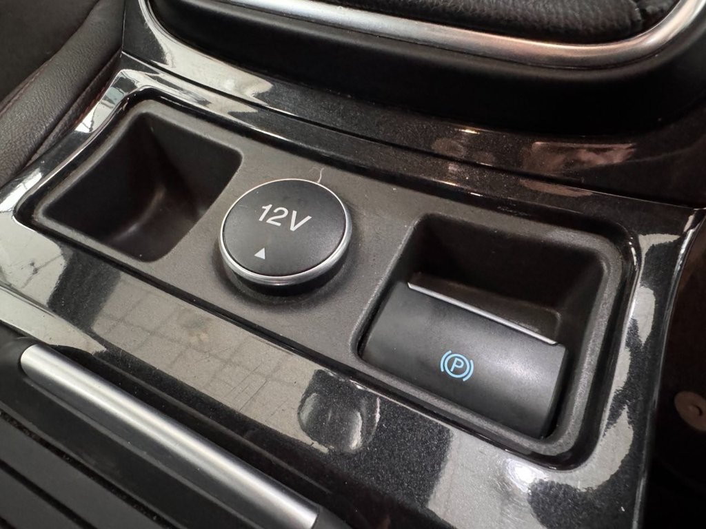 Used Ford Kuga 2018 for sale - 76266670: Photo 41