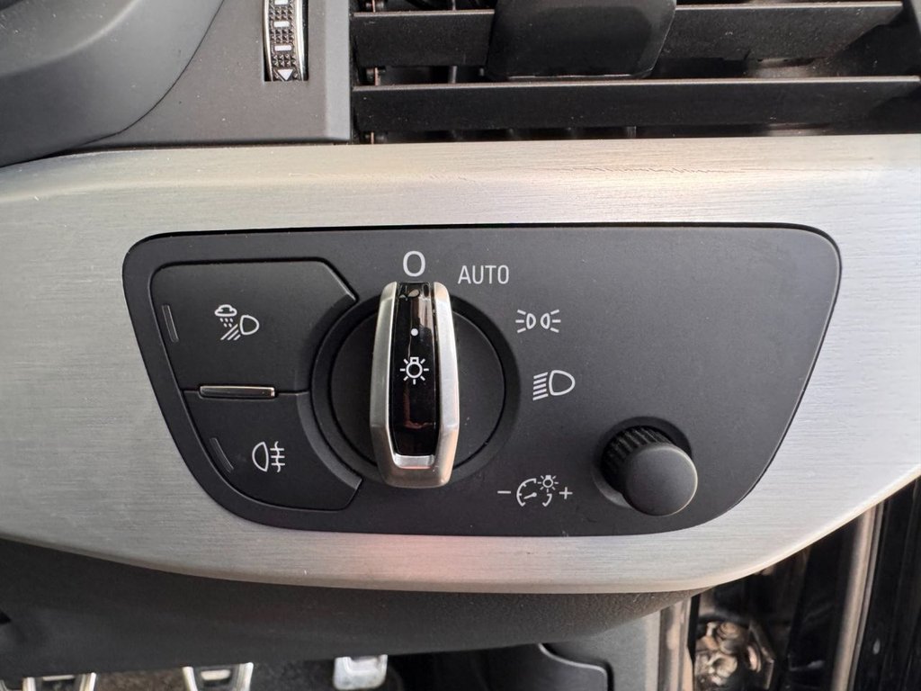 Used Audi A4 2017 for sale - 77927313: Photo 34