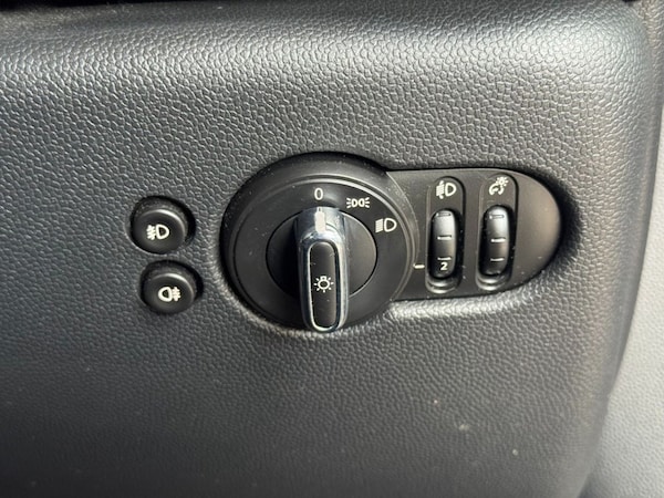 Used MINI Hatch 2017 for sale - 75548510: Photo 33