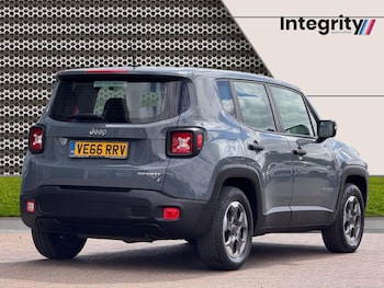 Used Jeep Renegade 2016 for sale - 79450154: Photo