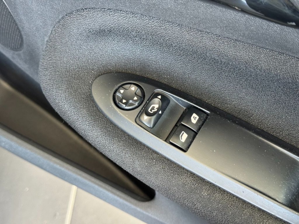 Used Citroen DS3 2013 for sale - 76172953: Photo 25