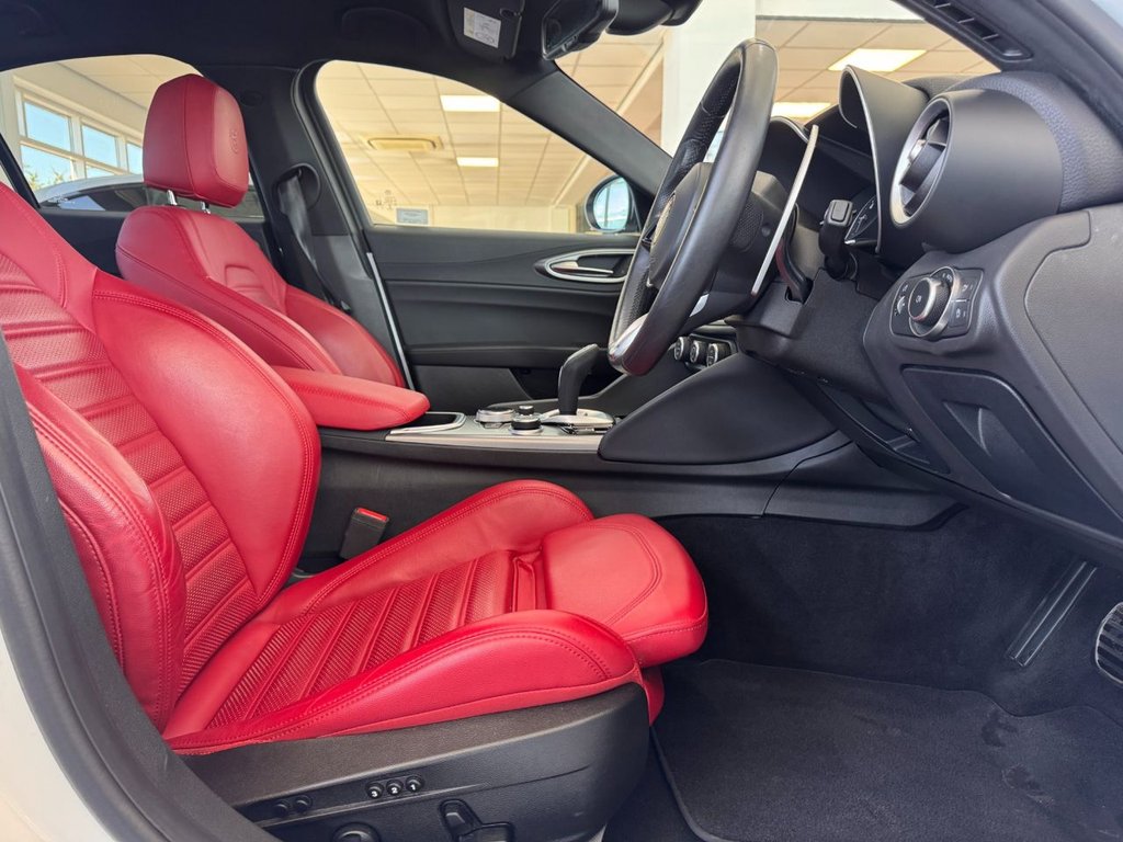 Used Alfa Romeo Giulia 2022 for sale - 78153906: Photo 12