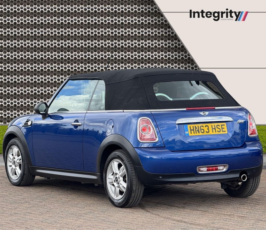 Used MINI Convertible 2013 for sale - 76386096: Photo 11