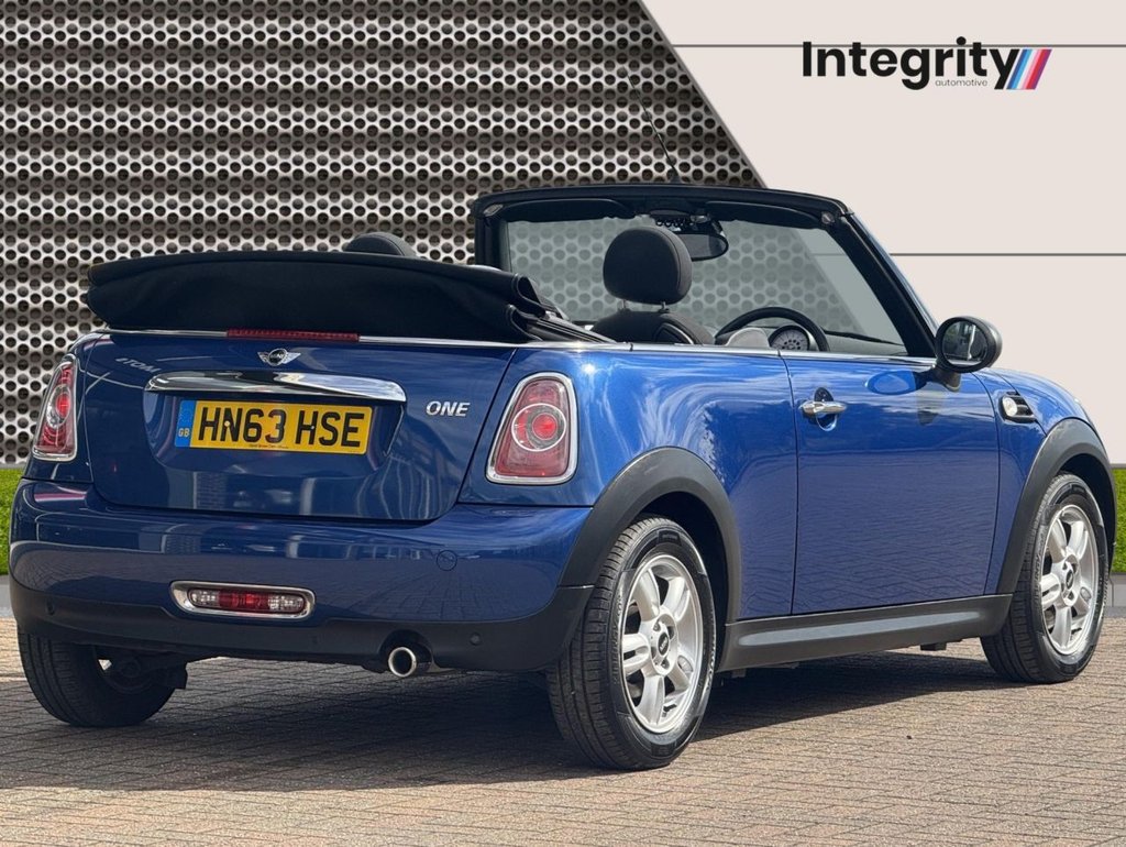 Used MINI Convertible 2013 for sale - 76386096: Photo 16