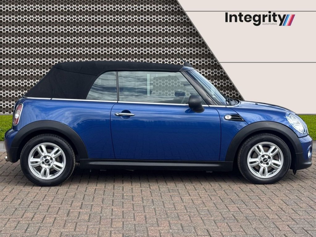 Used MINI Convertible 2013 for sale - 76386096: Photo 17