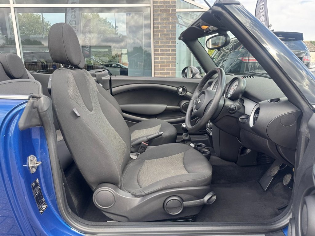 Used MINI Convertible 2013 for sale - 76386096: Photo 21