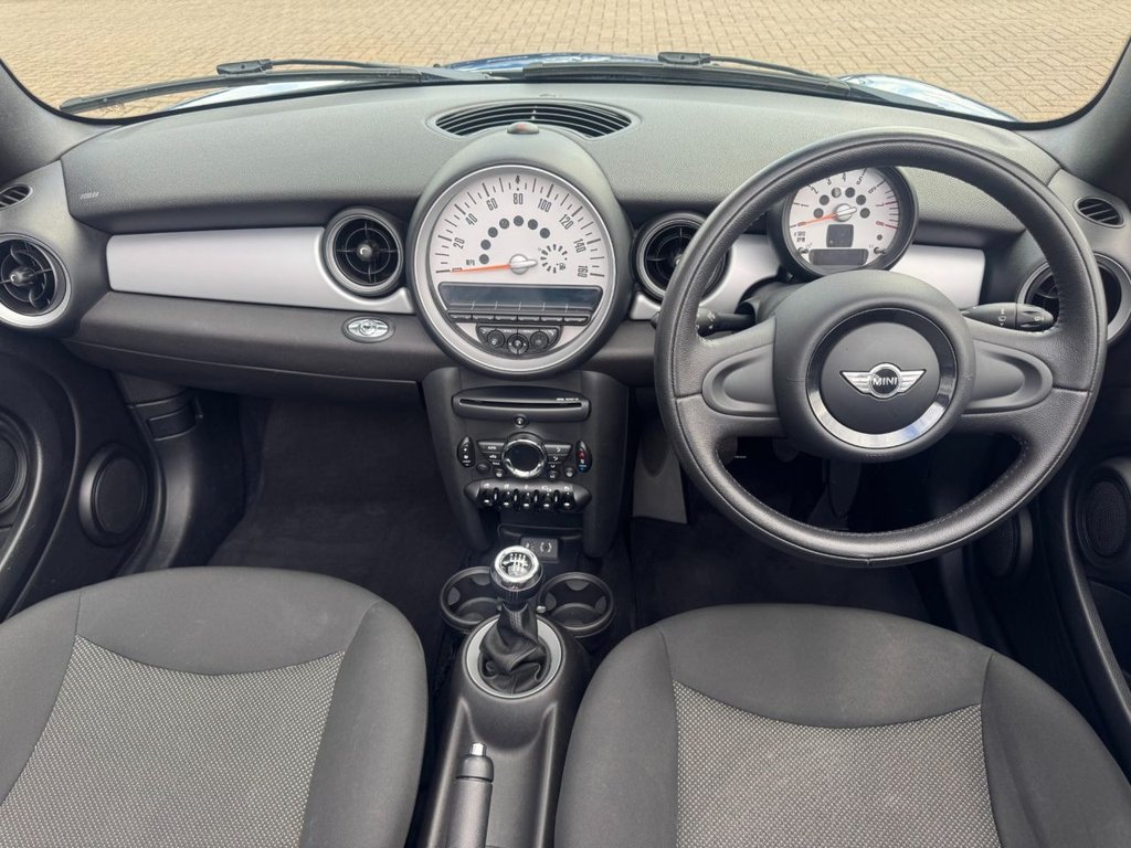 Used MINI Convertible 2013 for sale - 76386096: Photo 32