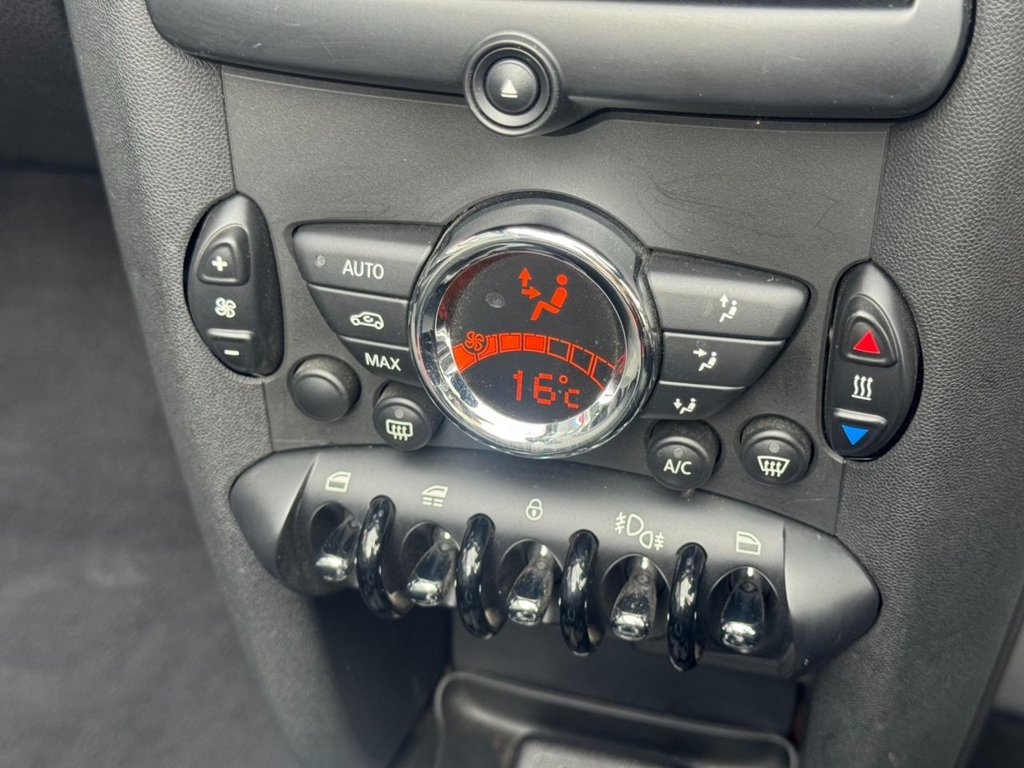 Used MINI Convertible 2013 for sale - 76386096: Photo 38