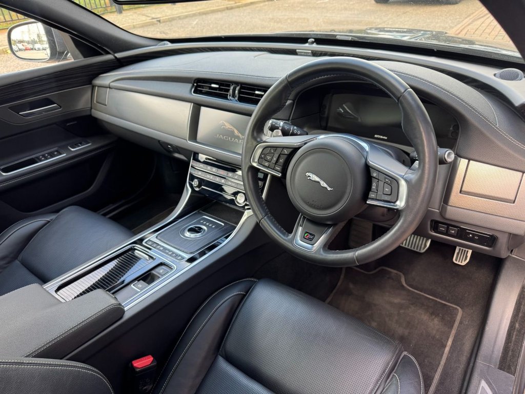 Used Jaguar XF 2017 for sale - 77088956: Photo 11