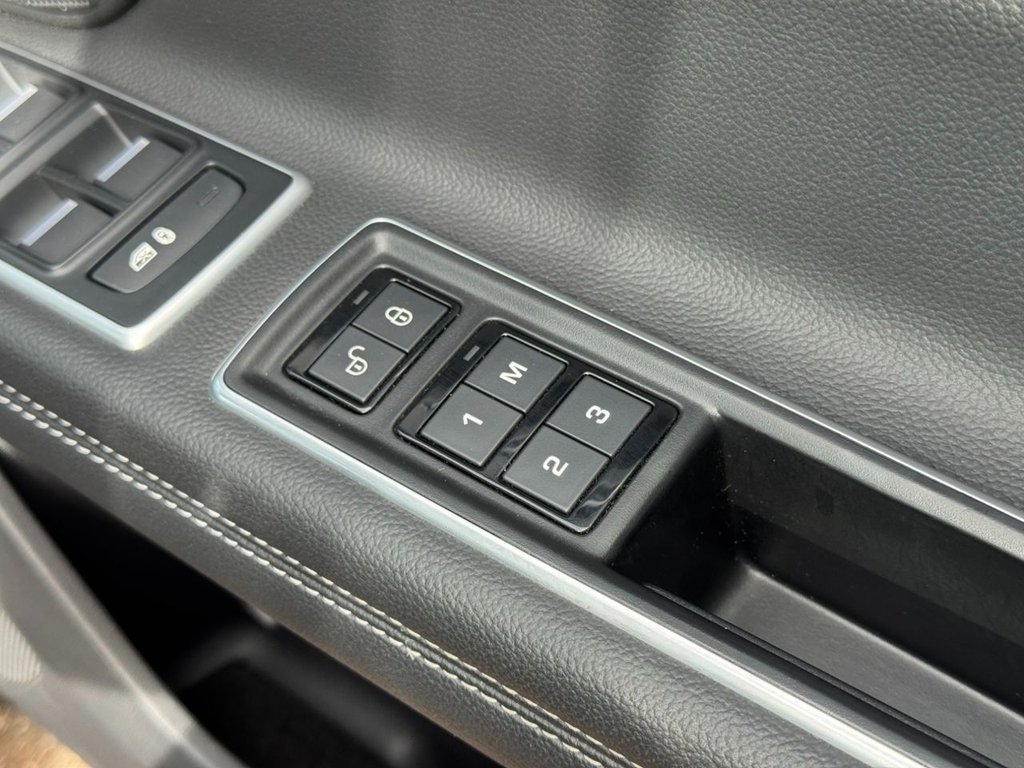 Used Jaguar XF 2017 for sale - 77088956: Photo 35