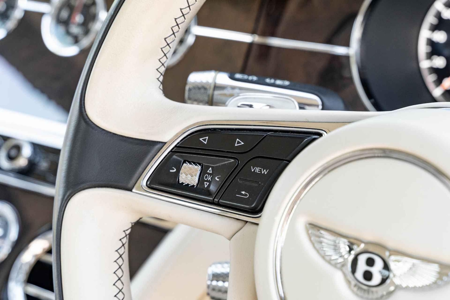 Used Bentley Continental 2018 for sale - 77157648: Photo 32