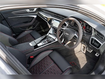 Used Audi RS6 Avant 2025 for sale - 75440837: Photo