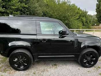Used Land Rover Defender 90 2024 for sale - 75440834: Photo