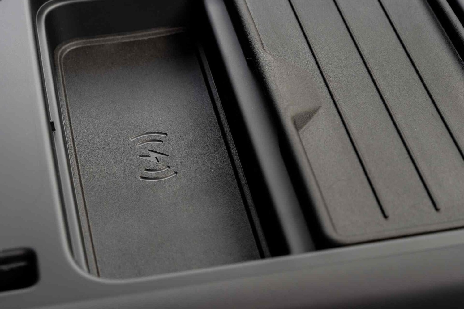 Used Land Rover Defender 2024 for sale - 77441421: Photo 27