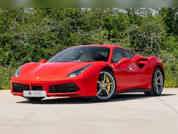 Used Ferrari 488 2018 for sale - 79012808: Photo