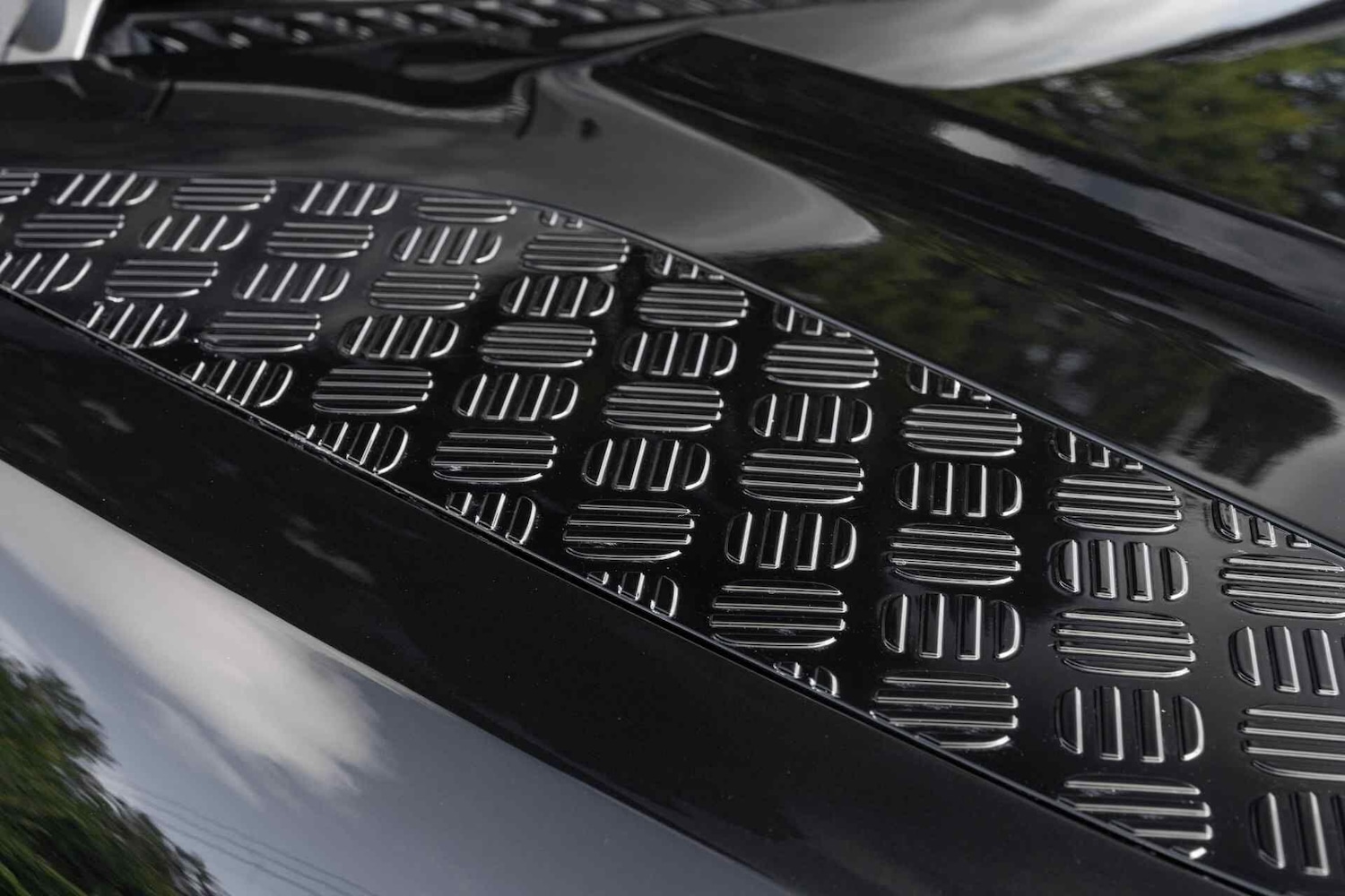 Used Land Rover Defender 2024 for sale - 77157649: Photo 11