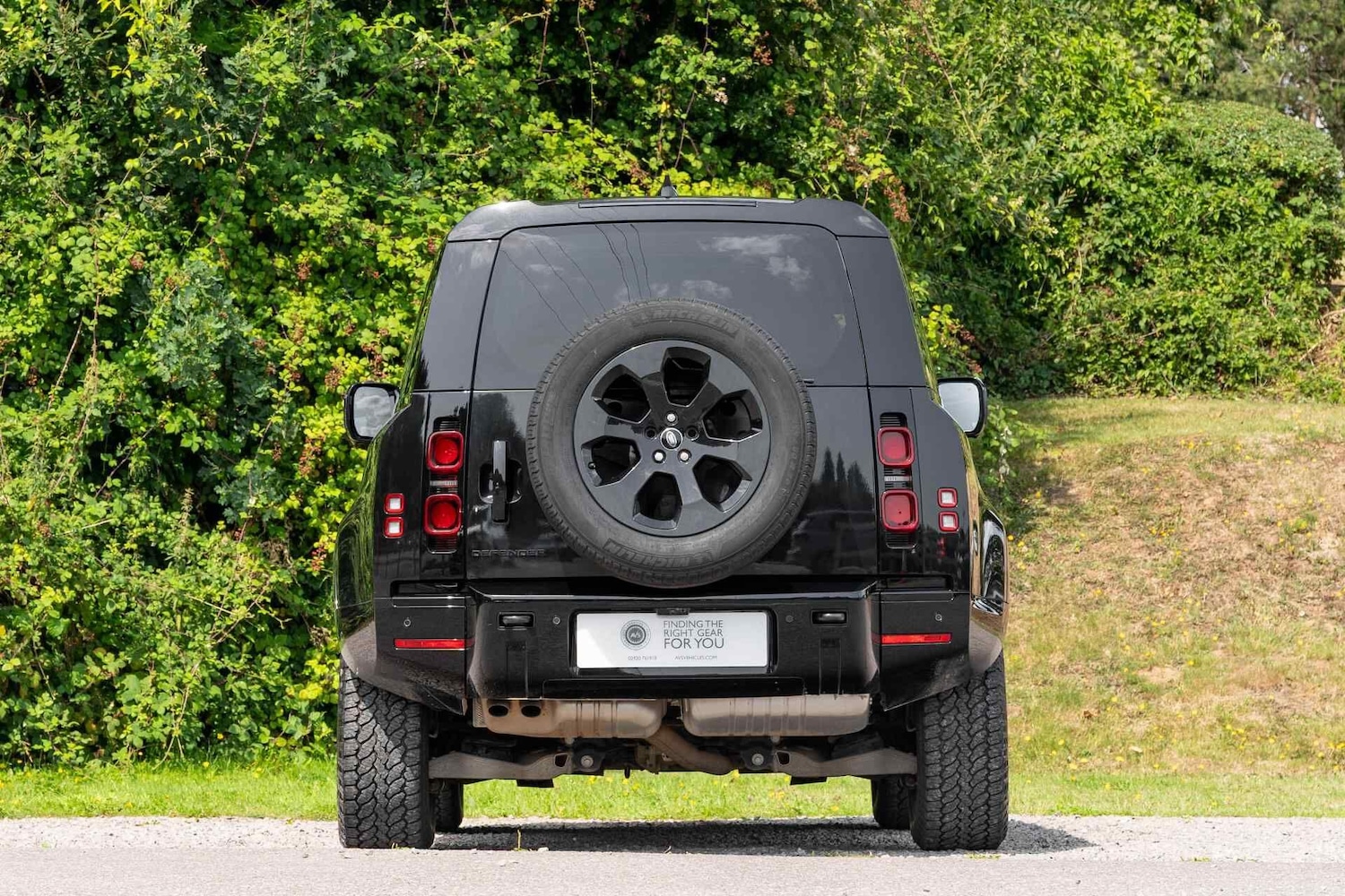 Used Land Rover Defender 2024 for sale - 77157649: Photo 26