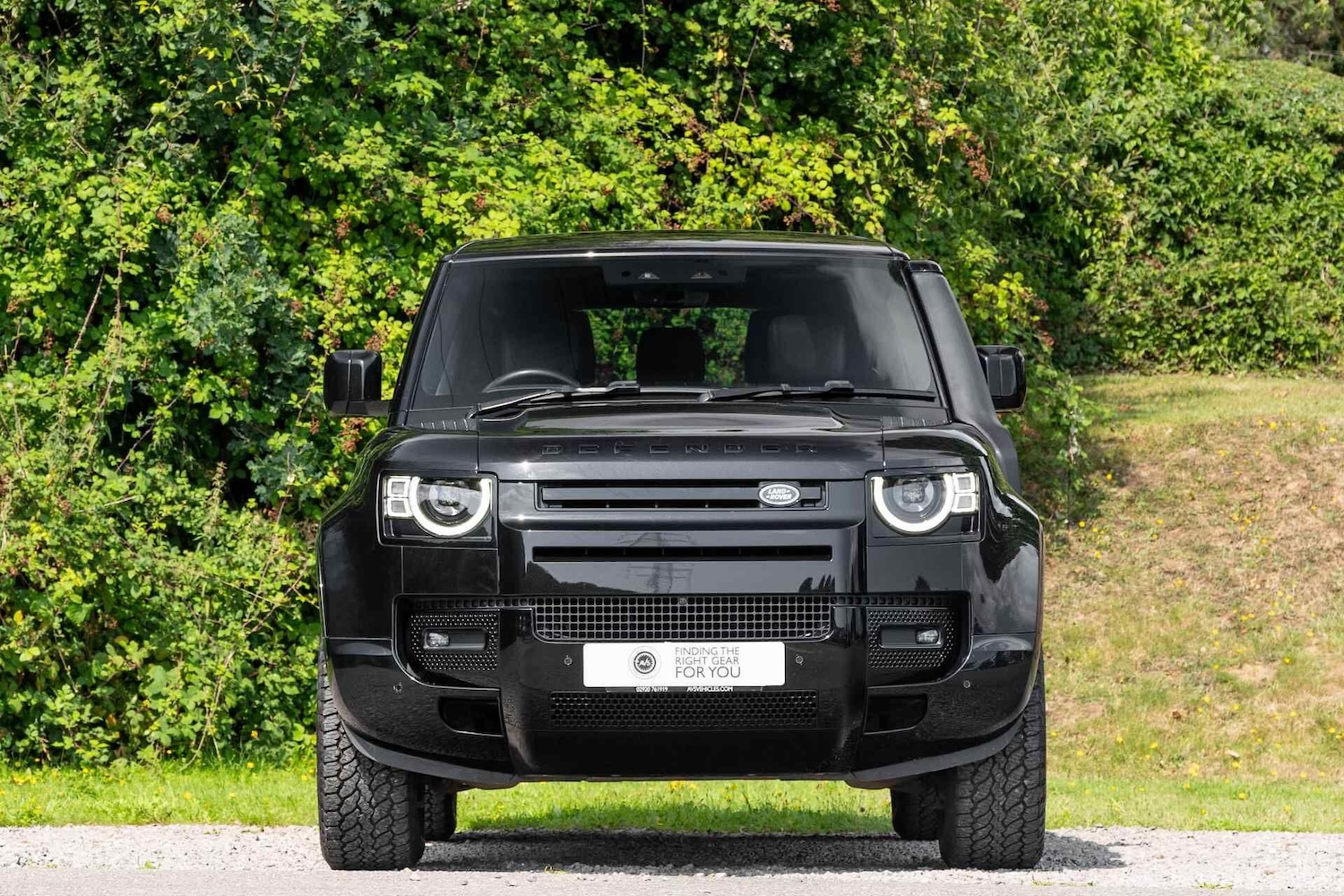 Used Land Rover Defender 2024 for sale - 77157649: Photo 27