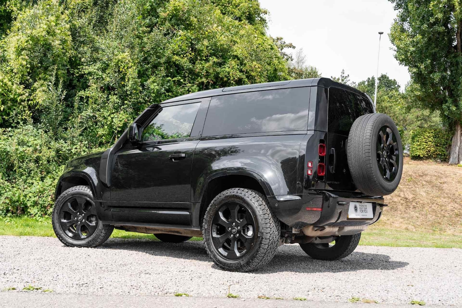 Used Land Rover Defender 2024 for sale - 77157649: Photo 30