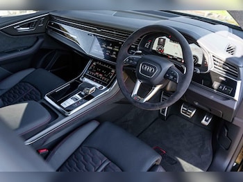 Used Audi RS Q8 2025 for sale - 77156534: Photo