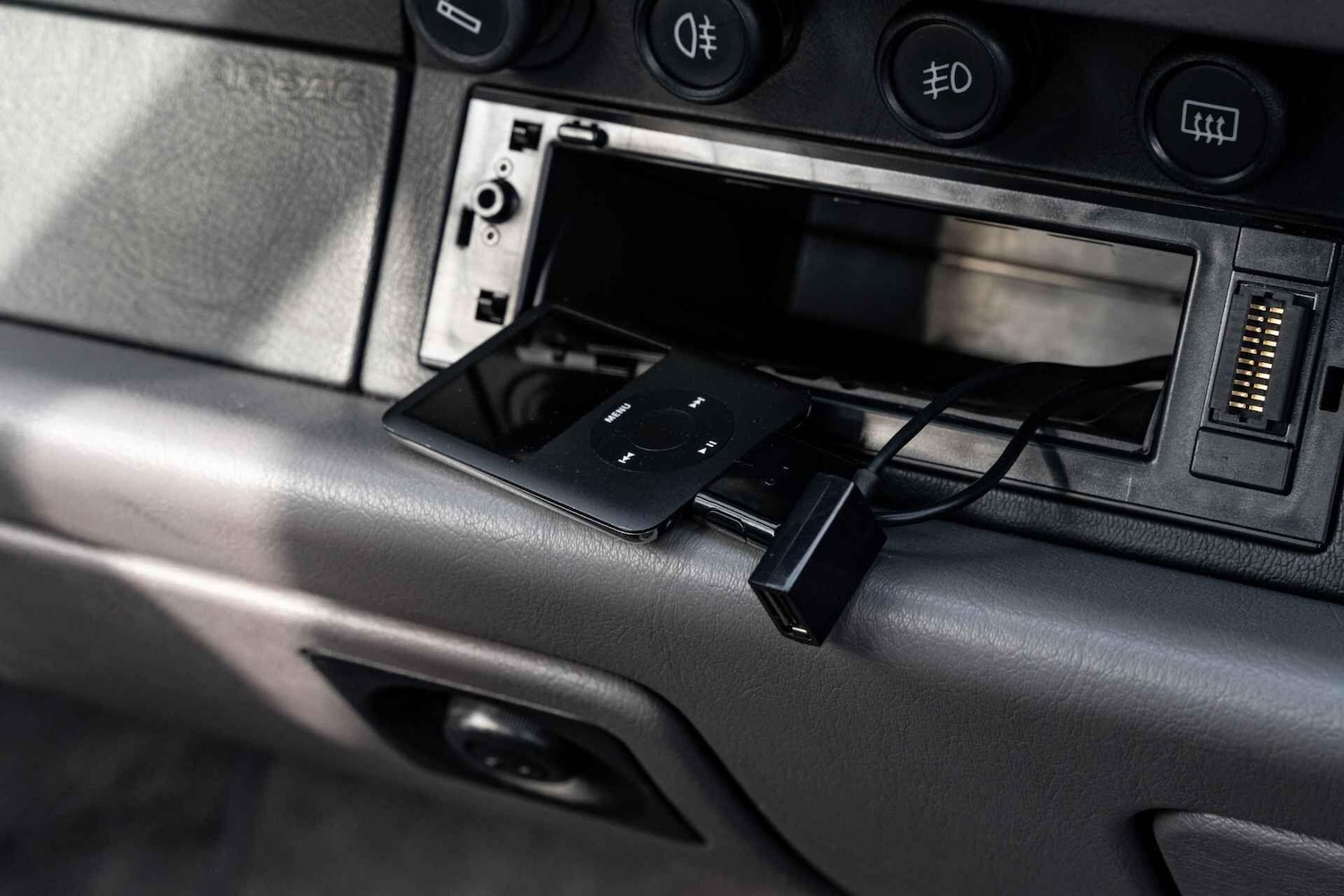 Used Porsche 911 for sale - 77157650: Photo 35