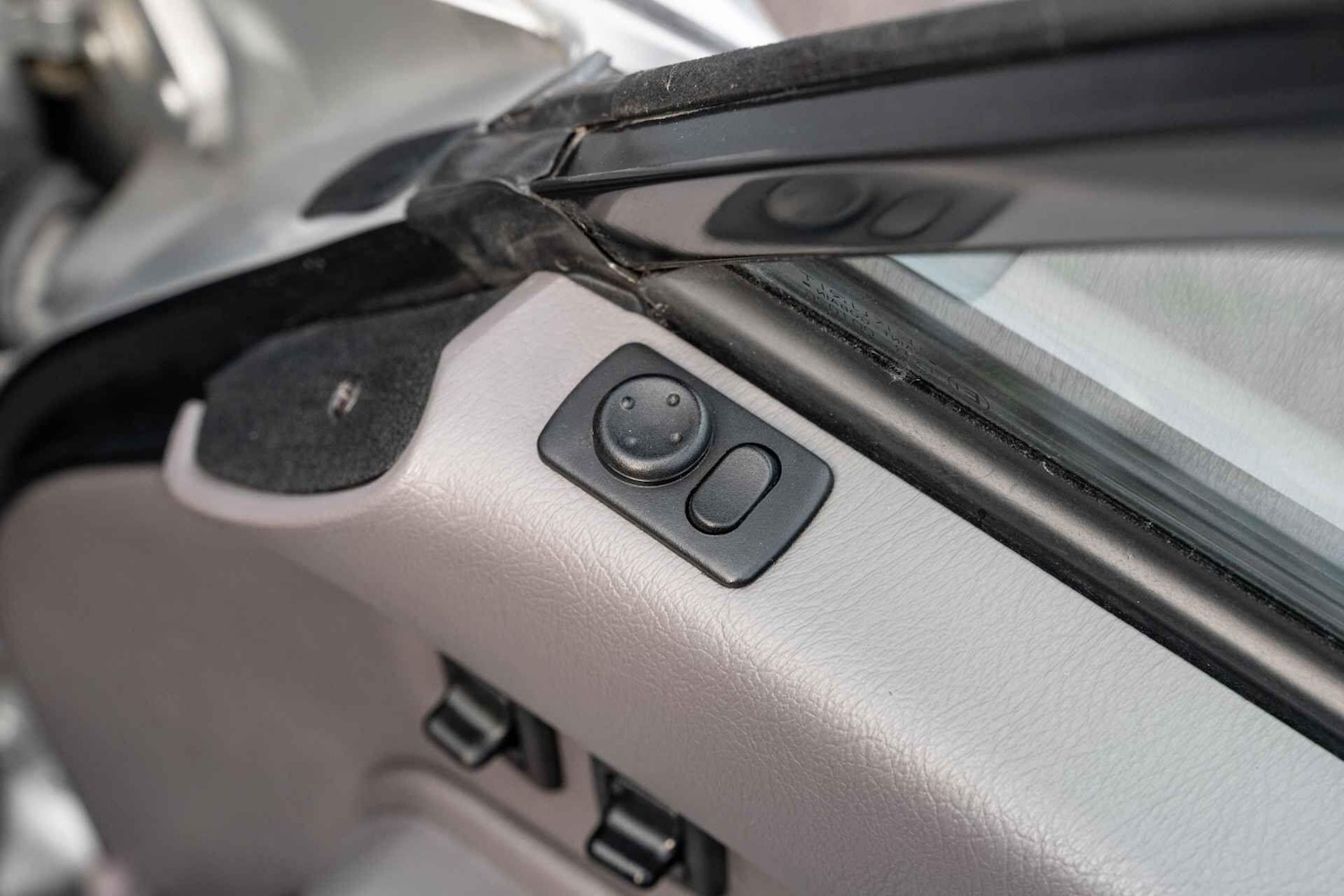 Used Porsche 911 for sale - 77157650: Photo 49