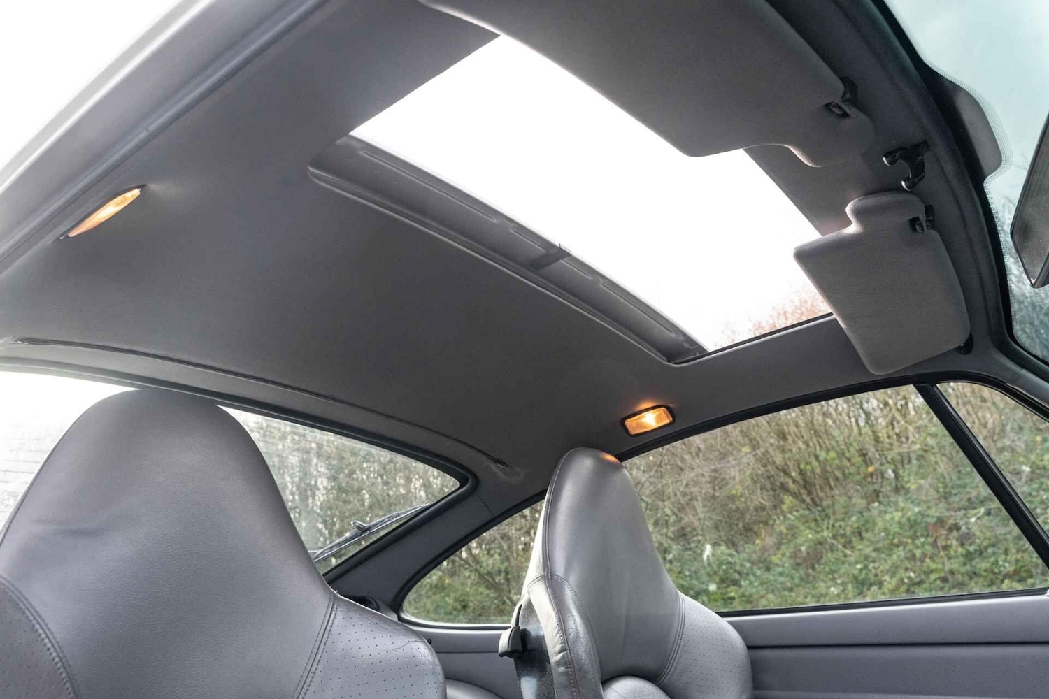 Used Porsche 911 for sale - 77157650: Photo 6