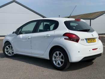 Used Peugeot 208 2016 for sale - 74935182: Photo