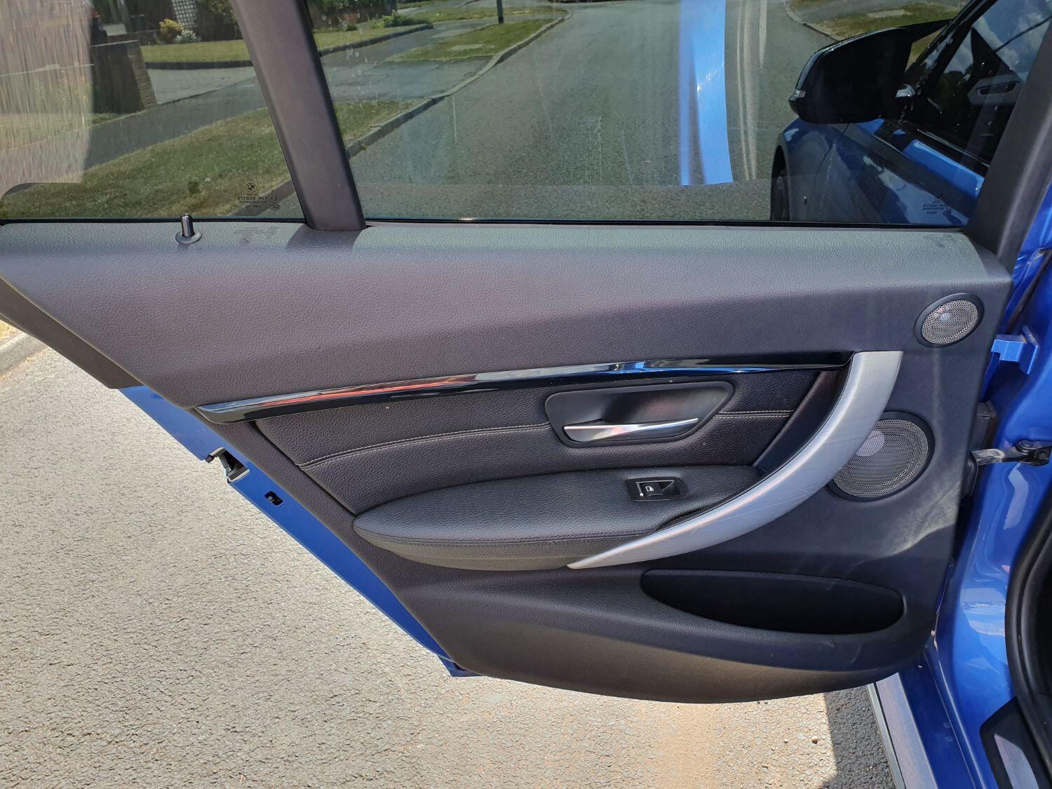 Used BMW 3 Series 2016 for sale - 76534096: Photo 40