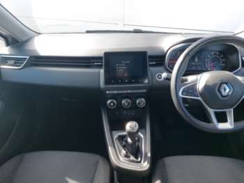 Used Renault Clio 2021 for sale - 74550982: Photo