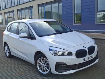 Used BMW 2 Series 2018 for sale - 79777002: Photo