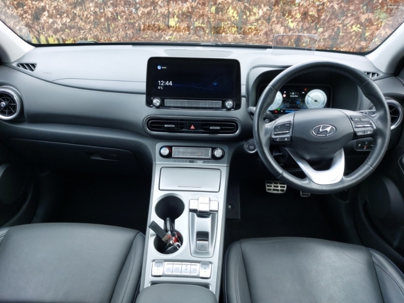 Used Hyundai KONA 2021 for sale - 77907974: Photo 2