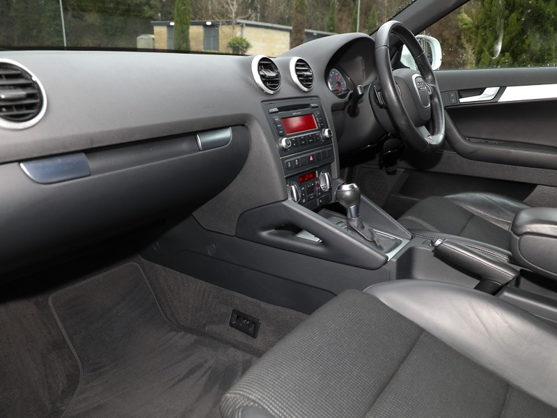 Used Audi A3 2012 for sale - 77343147: Photo 2