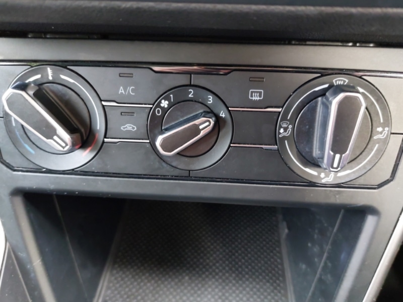 Used Volkswagen Polo 2024 for sale - 77526647: Photo 15