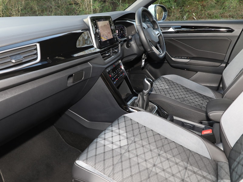 Used Volkswagen T-Roc 2022 for sale - 77366523: Photo 2