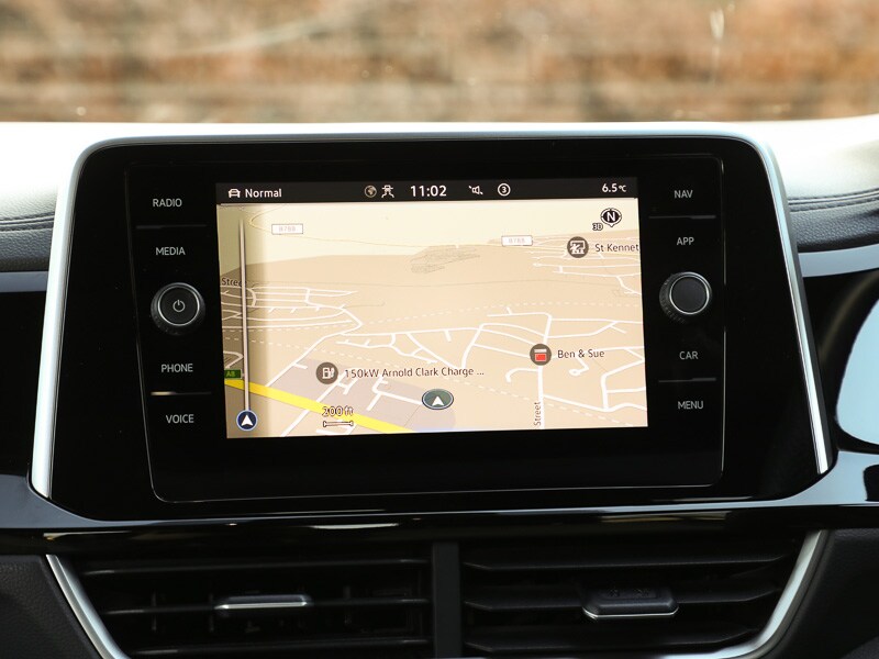 Used Volkswagen T-Roc 2022 for sale - 77366523: Photo 8