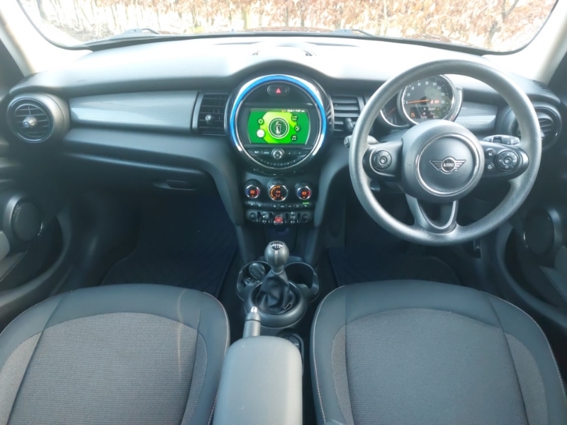 Used MINI Hatch 2019 for sale - 77049491: Photo 2